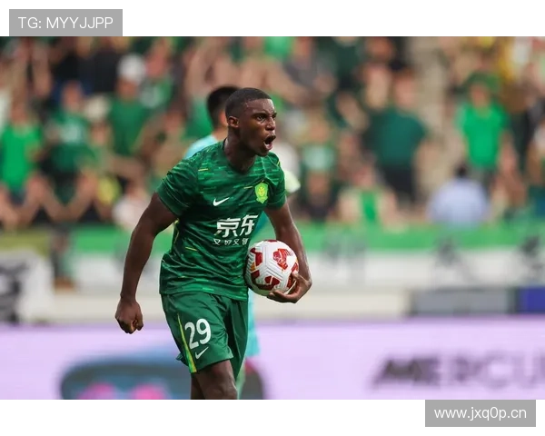 邓涵文闪电破门创云南玉昆队史纪录