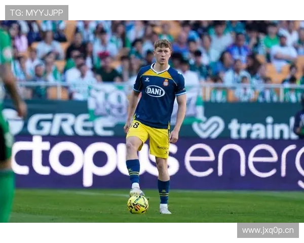 德米特罗维奇坚决拒绝降级至西乙